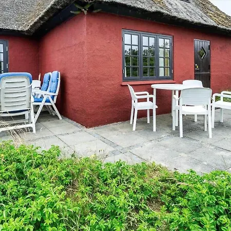 Ve128-vejers-strand-nordvej-126 *